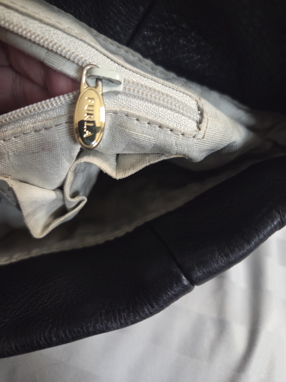 Furla Liz Leather Hobo Bag - Picture 14 of 14